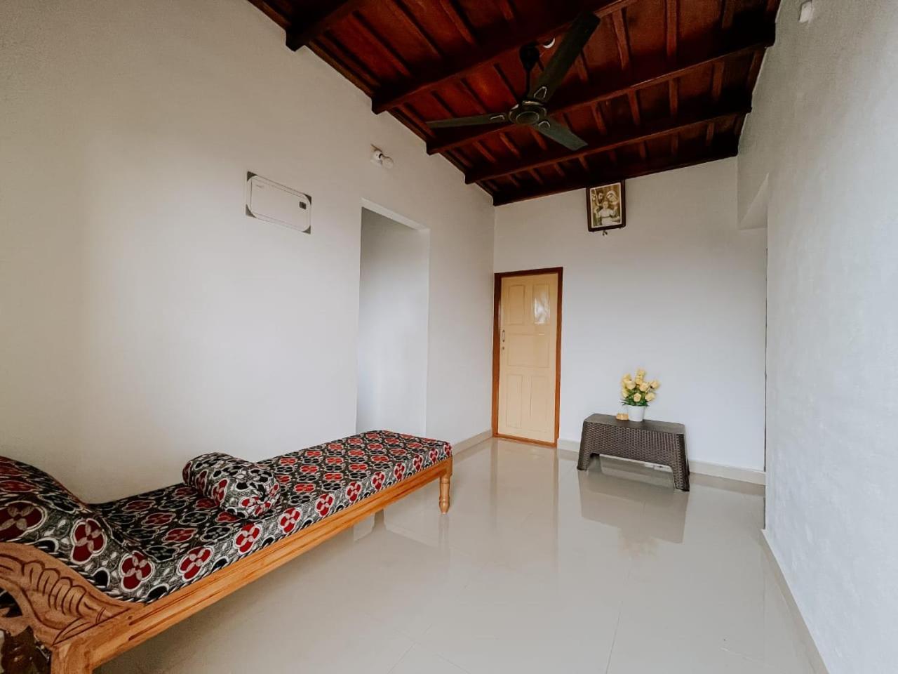 Palkulam Heights Villa Kumudi Exteriör bild