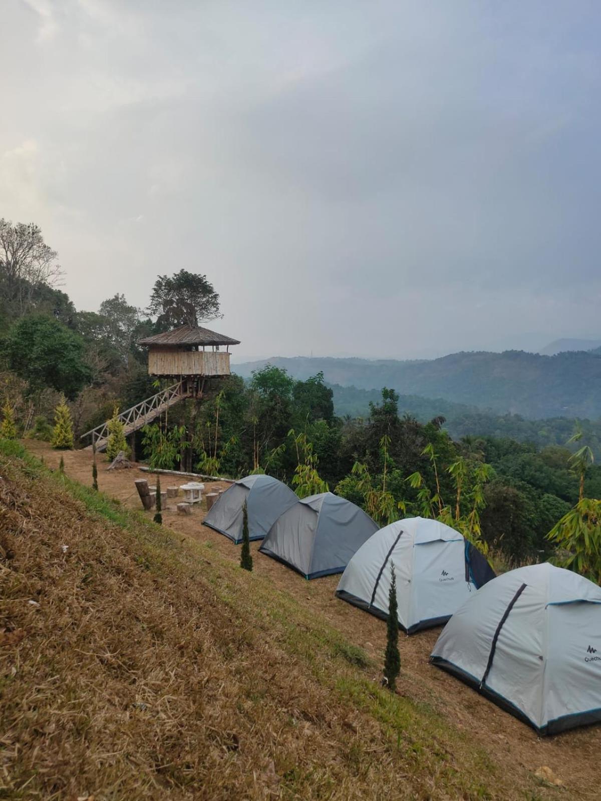 Palkulam Heights Villa Kumudi Exteriör bild